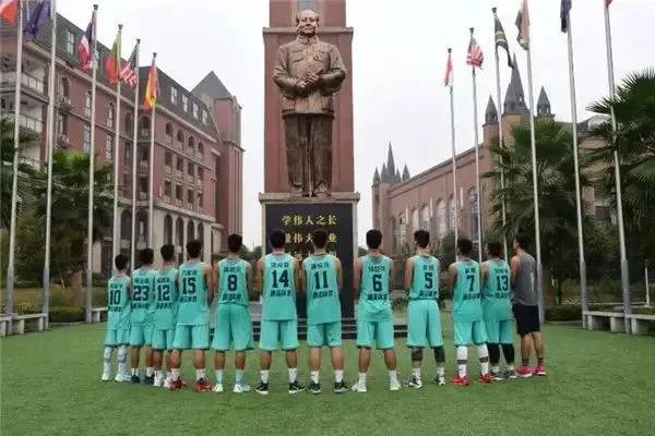 业余爱好者如何在有限时间内提升篮球优势_1